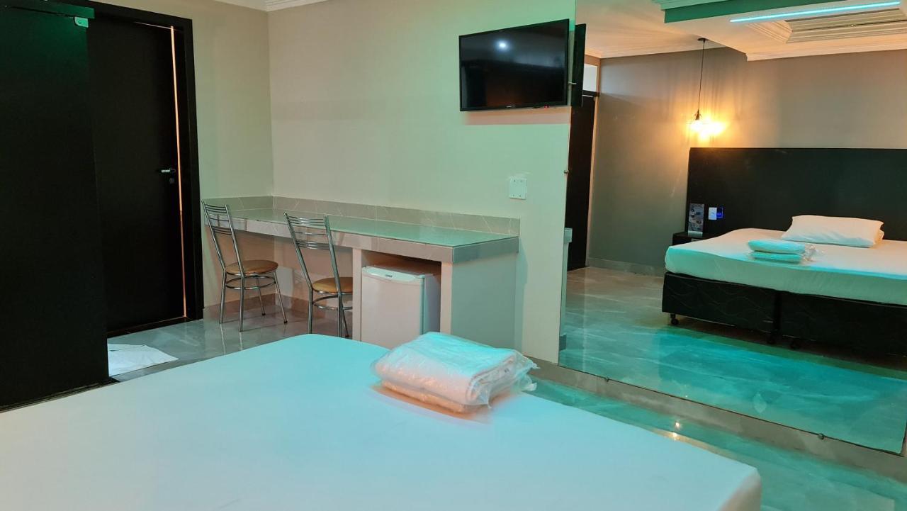 Gran Motel Taguatinga Kültér fotó